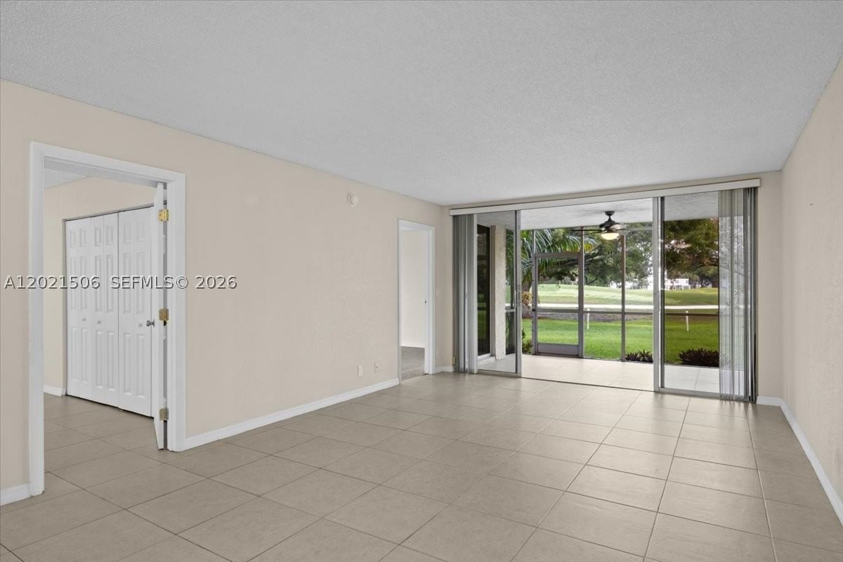 Real estate property located at 9501 Seagrape Dr #102, Broward, Condo 5 Of Sabal Palm Con, Davie, FL