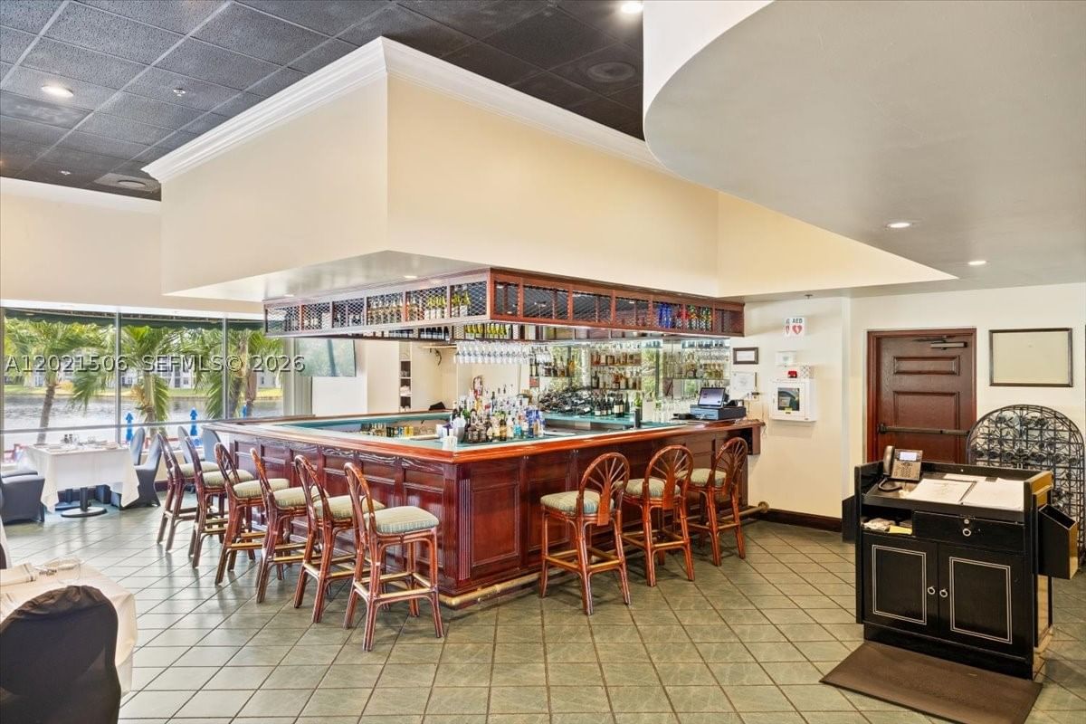 Real estate property located at 9501 Seagrape Dr #102, Broward, Condo 5 Of Sabal Palm Con, Davie, FL