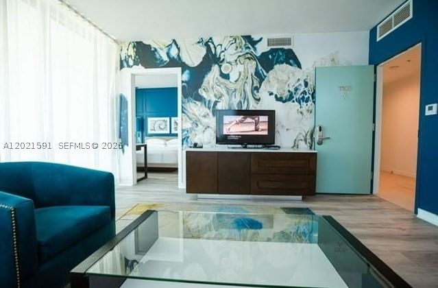 Real estate property located at 17315 Collins Ave #806, Miami-dade, Sole Condo, Sunny Isles Beach, FL