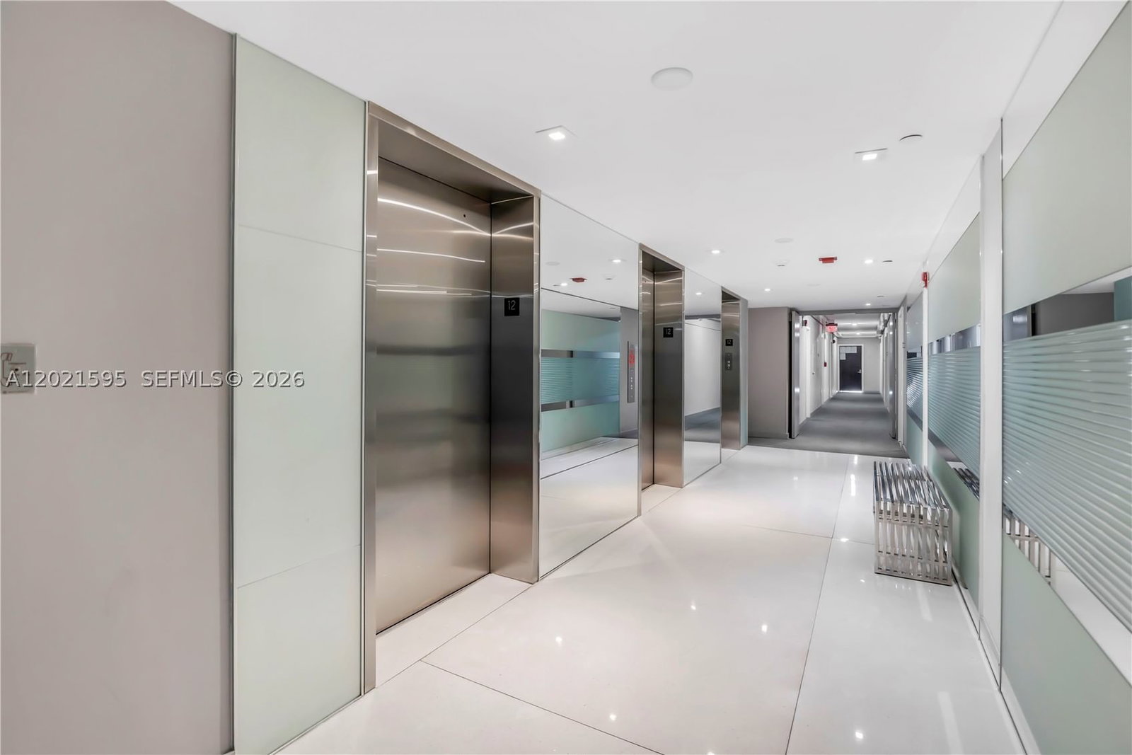 Real estate property located at 20379 Country Club Dr #1237, Miami-dade, Country Club - Turnberry, Aventura, FL