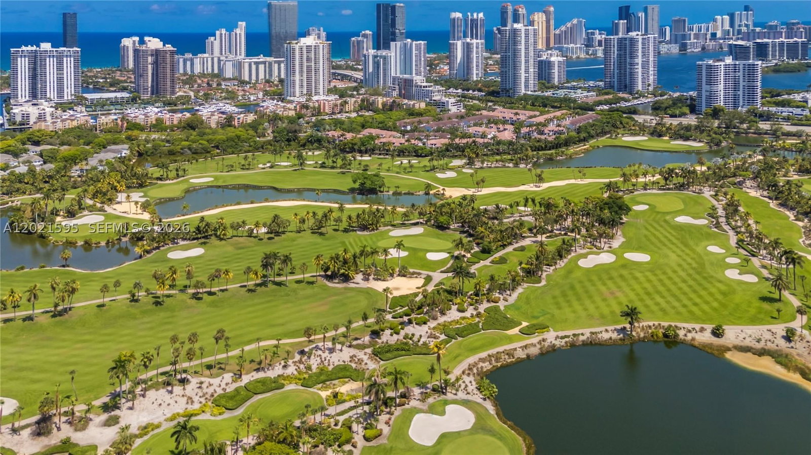 Real estate property located at 20379 Country Club Dr #1237, Miami-dade, Country Club - Turnberry, Aventura, FL