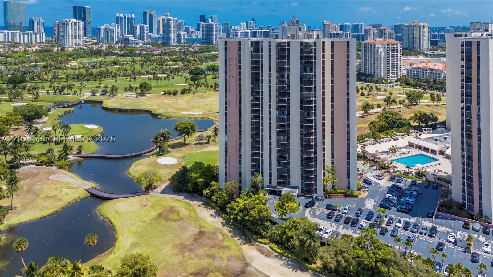 Real estate property located at 20379 Country Club Dr #1237, Miami-dade, Country Club - Turnberry, Aventura, FL