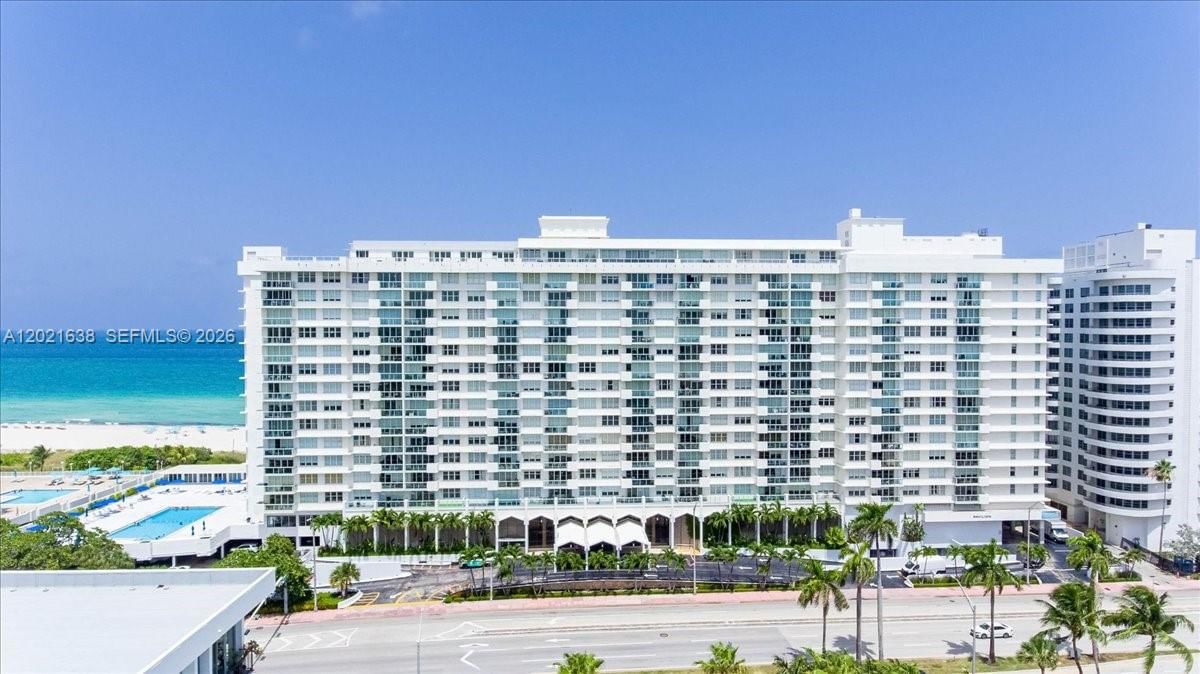 Real estate property located at 5601 Collins Ave #1517, Miami-dade, The Pavilion Condo, Miami Beach, FL