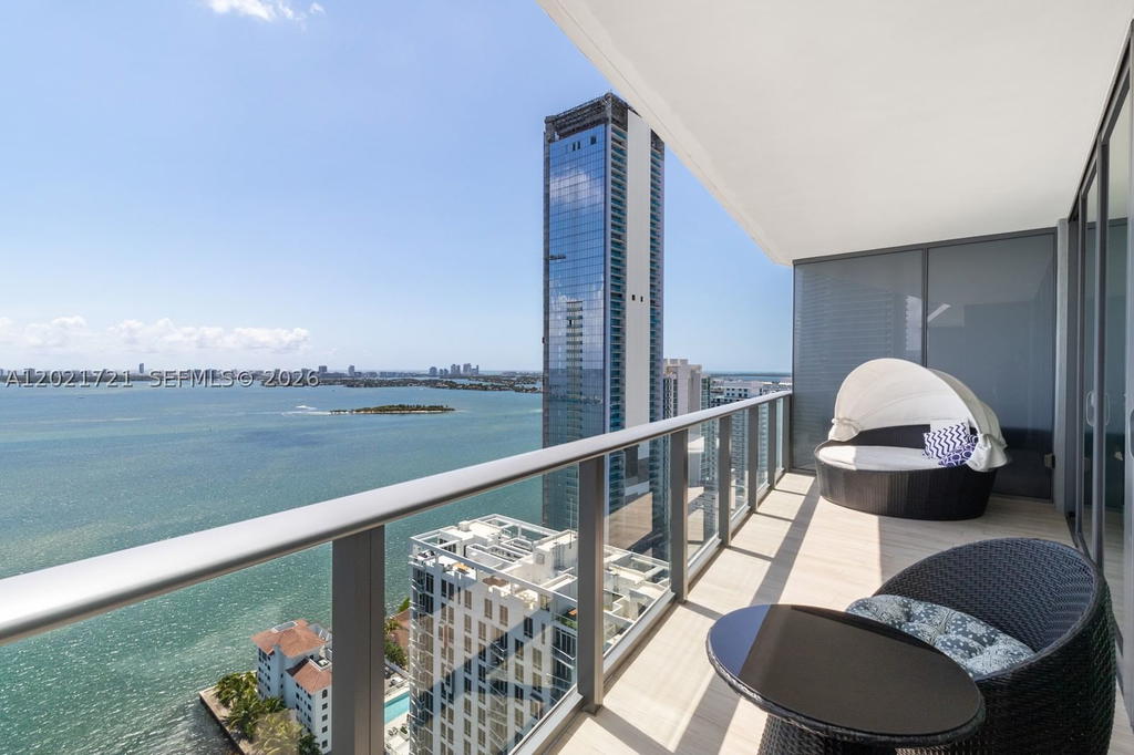 Real estate property located at 460 28th St #3105, Miami-dade, Icon Bay Condominium, Miami, FL