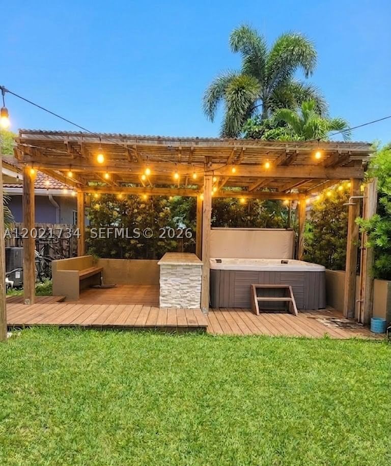 Real estate property located at 2908 36th Ave, Broward, Hollywood Gardens, Hollywood, FL