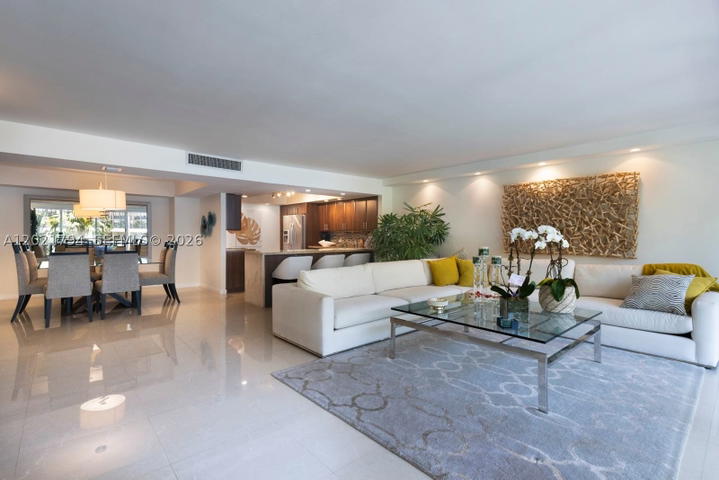 Real estate property located at 3 Grove Isle Dr C307, Miami-dade, Grove Isle Condo, Miami, FL