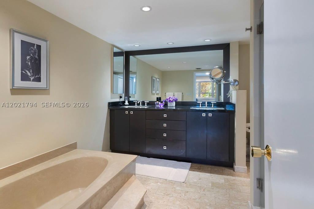 Real estate property located at 3 Grove Isle Dr C307, Miami-dade, Grove Isle Condo, Miami, FL