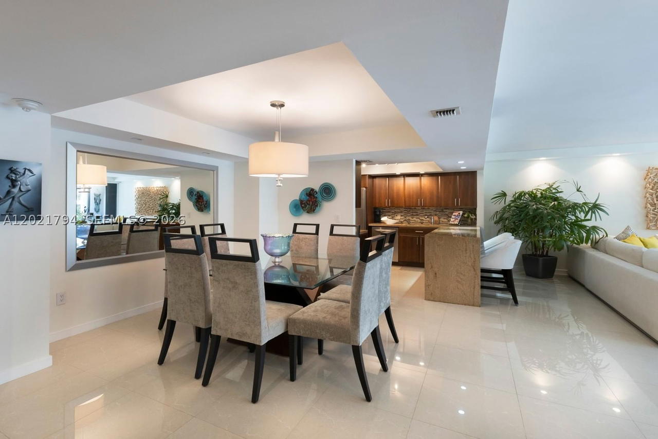 Real estate property located at 3 Grove Isle Dr C307, Miami-dade, Grove Isle Condo, Miami, FL