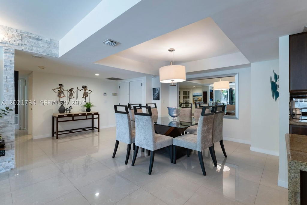Real estate property located at 3 Grove Isle Dr C307, Miami-dade, Grove Isle Condo, Miami, FL