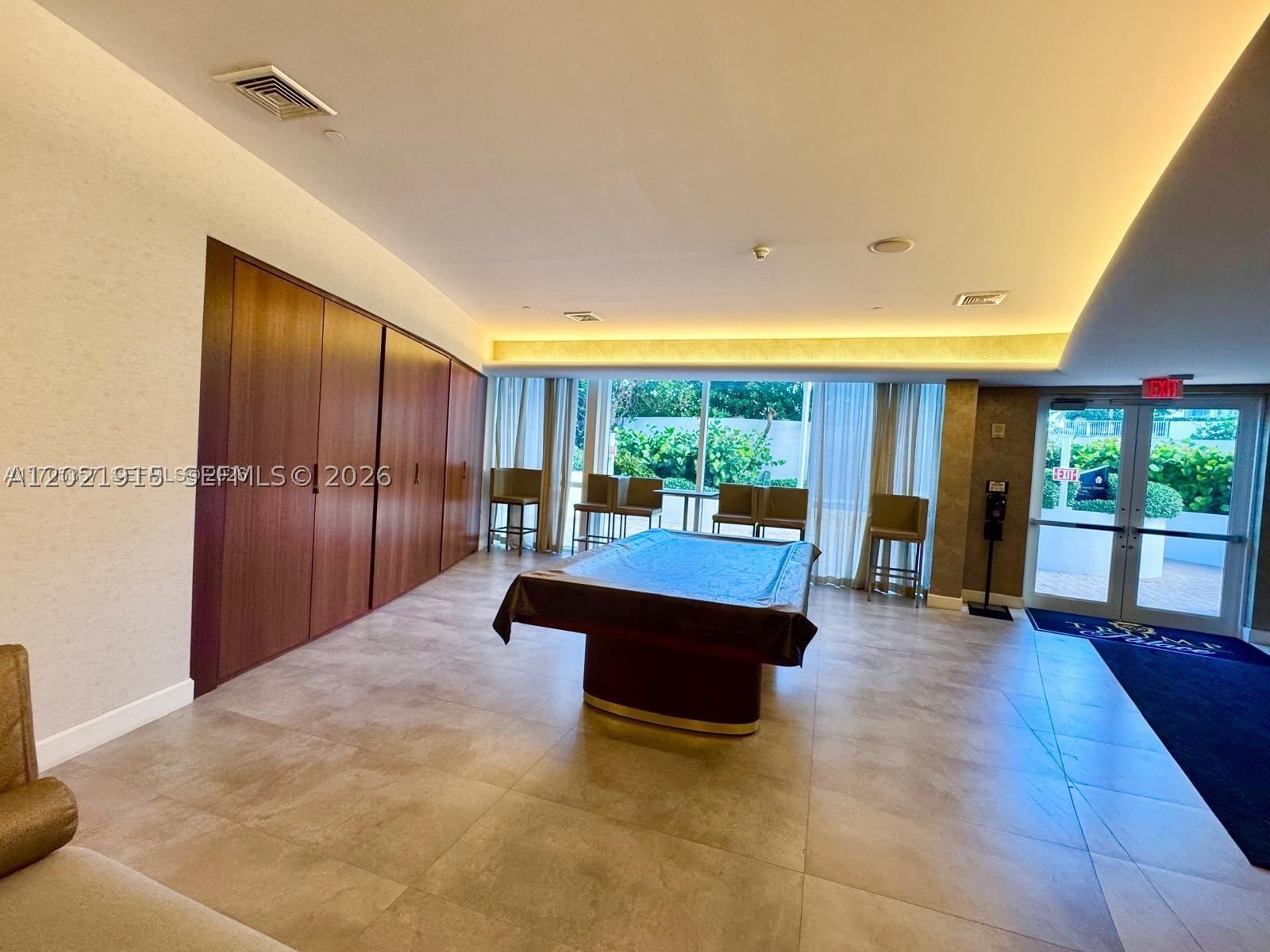Real estate property located at 18101 Collins Ave #1906, Miami-dade, Trump Palace Condo, Sunny Isles Beach, FL