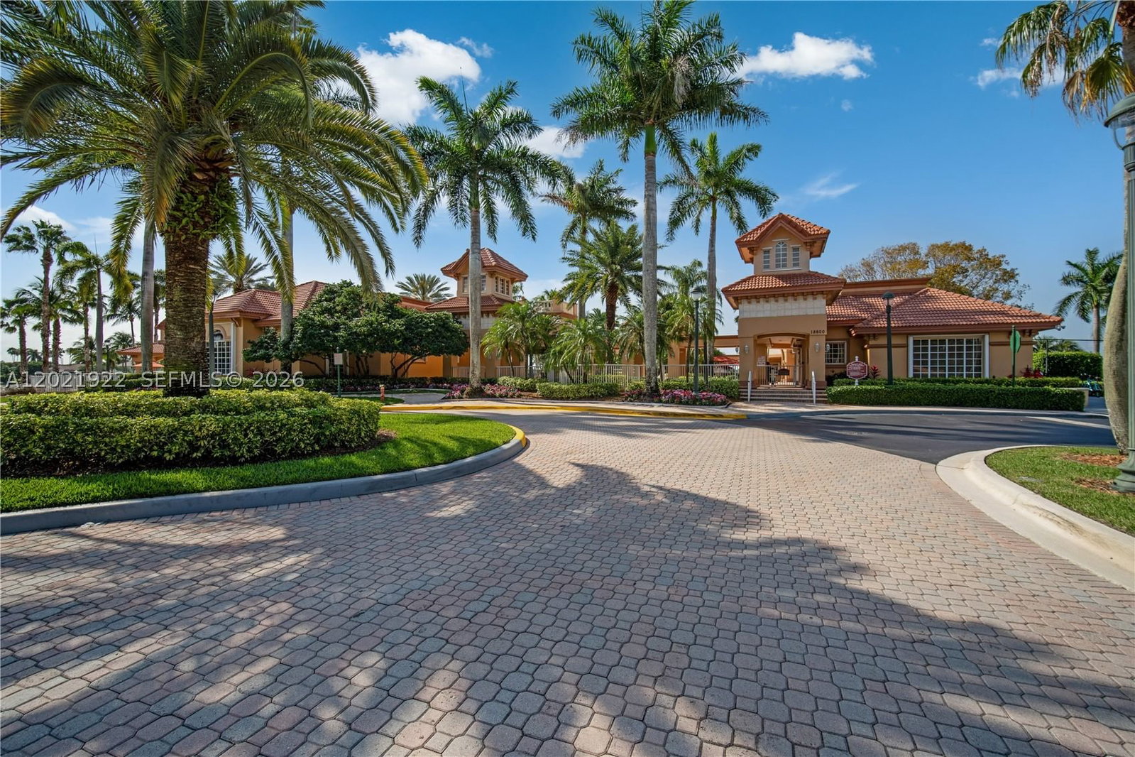 Real estate property located at 18730 25th Ct, Broward, Parcel D At Sunset Lakes, Miramar, FL