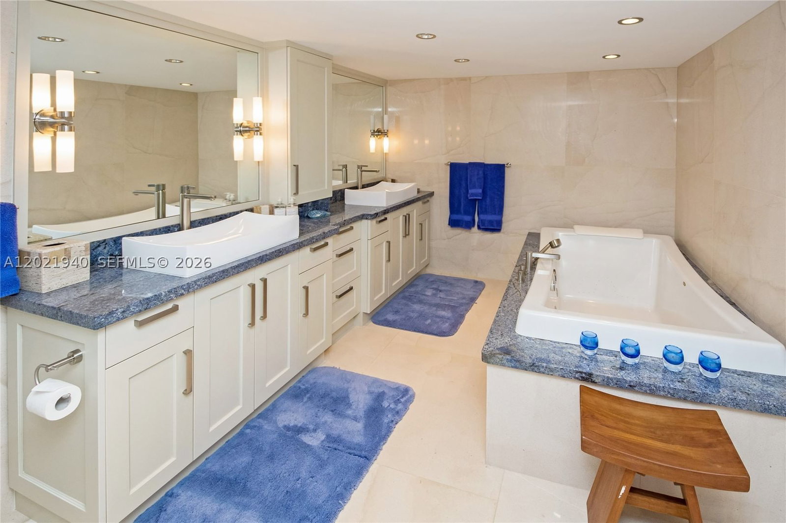 Real estate property located at 2200 Ocean Ln #1405, Broward, Point Of America, Fort Lauderdale, FL