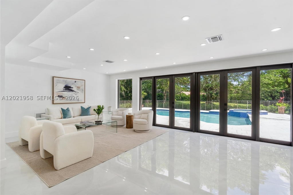 Real estate property located at 7011 Hialeah Ln, Broward, Cypress Head, Parkland, FL