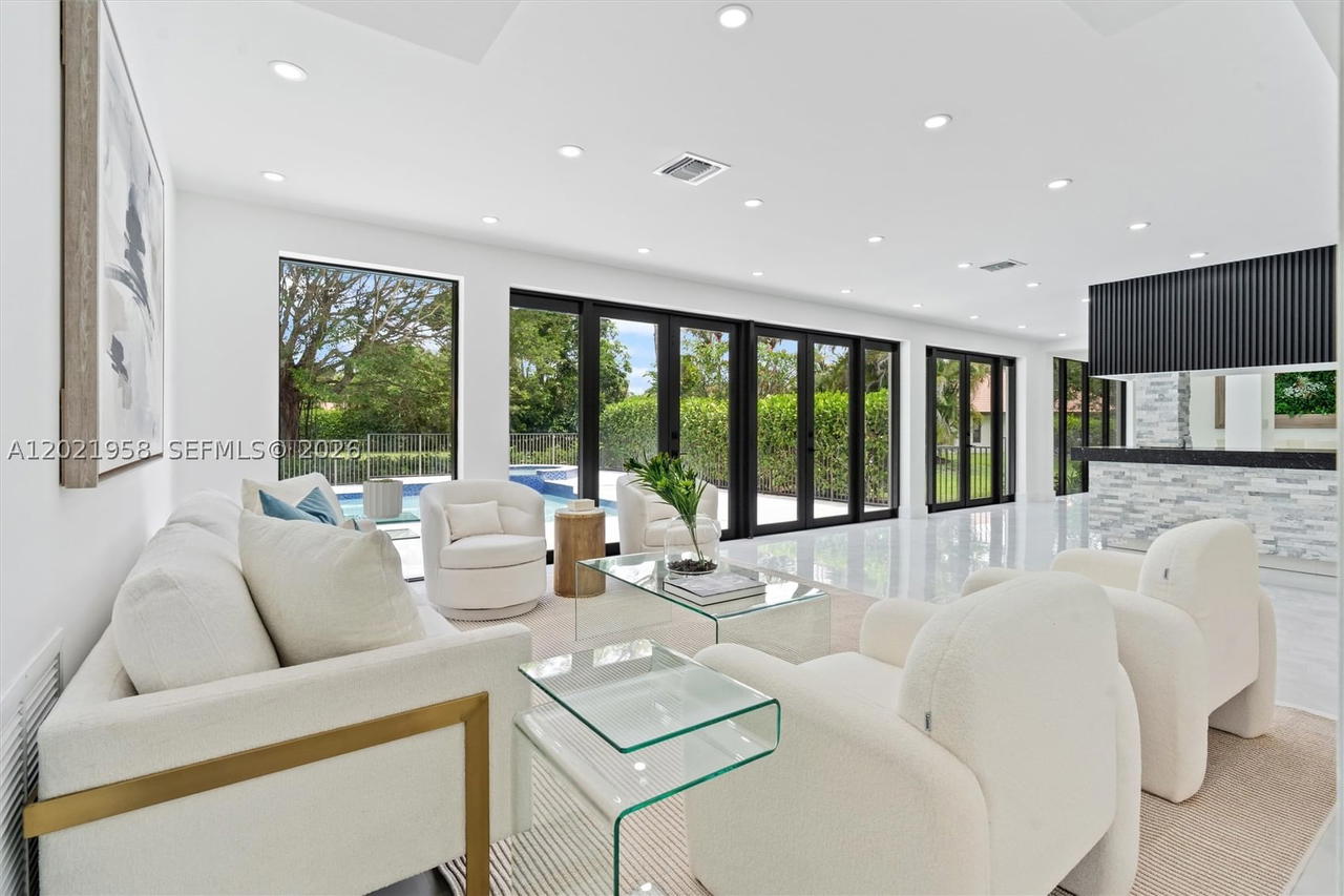 Real estate property located at 7011 Hialeah Ln, Broward, Cypress Head, Parkland, FL