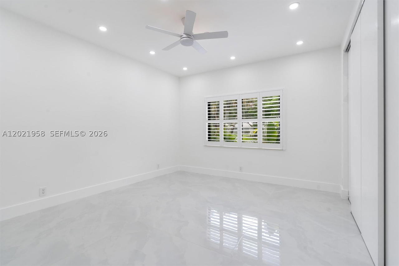 Real estate property located at 7011 Hialeah Ln, Broward, Cypress Head, Parkland, FL
