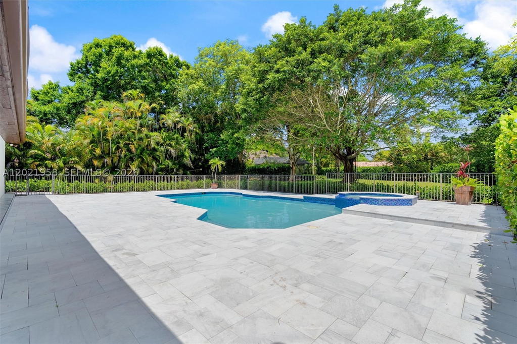 Real estate property located at 7011 Hialeah Ln, Broward, Cypress Head, Parkland, FL