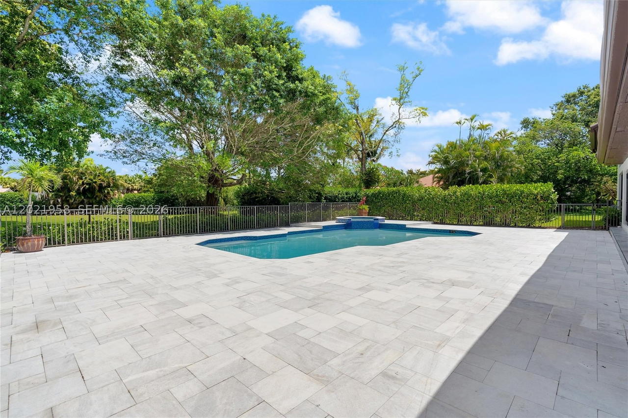 Real estate property located at 7011 Hialeah Ln, Broward, Cypress Head, Parkland, FL