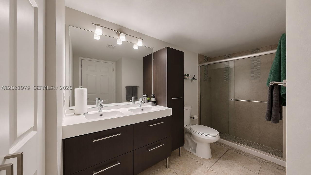 Real estate property located at 4420 107th Ave #104, Miami-dade, Enclave At Doral Condo No, Doral, FL