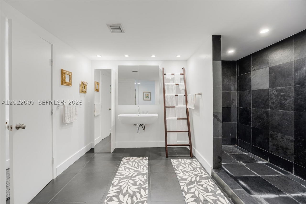 Real estate property located at 1700 105th St #108, Miami-dade, The Shores Condo, Miami Shores, FL