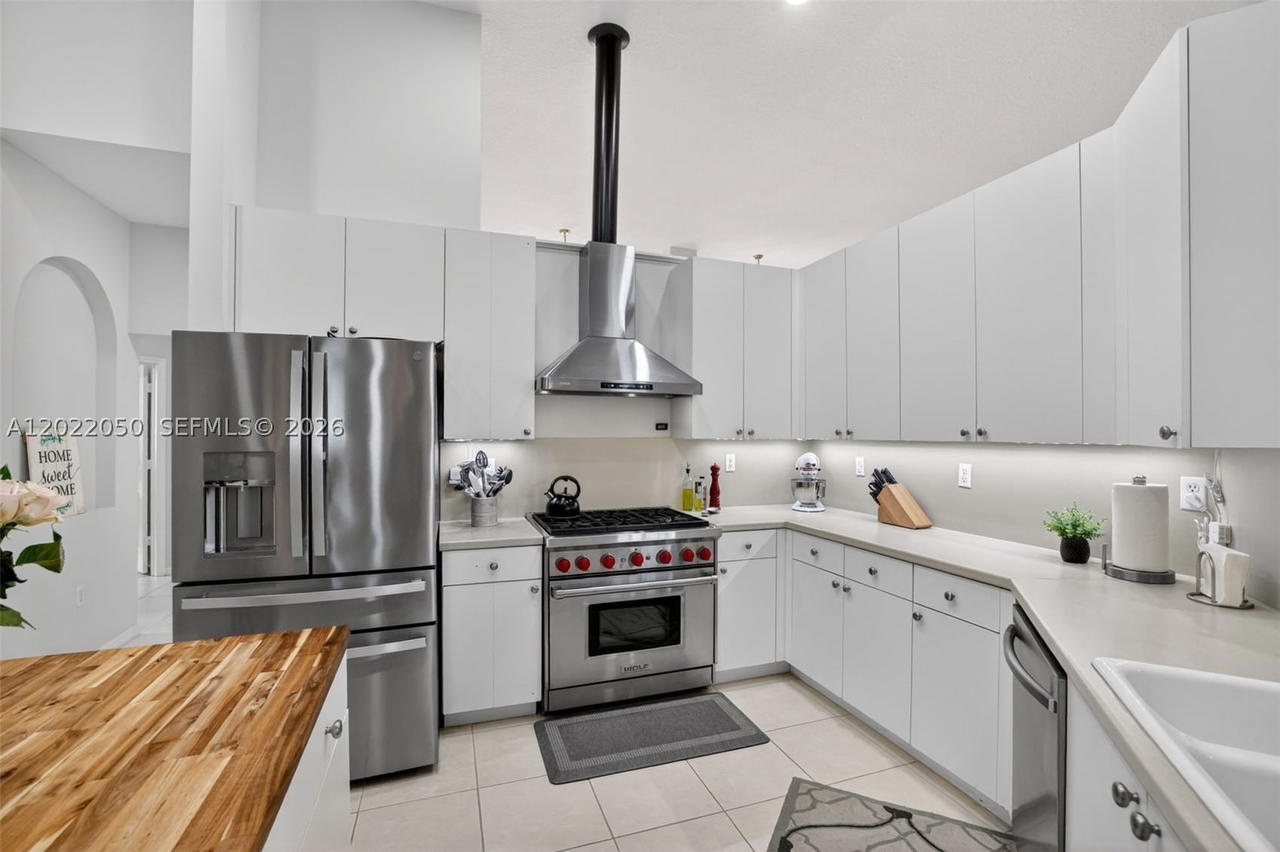 Real estate property located at 13775 20th St, Broward, Pembroke Falls-phase 4a, Pembroke Pines, FL