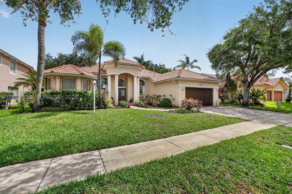 Real estate property located at 13775 20th St, Broward, Pembroke Falls-phase 4a, Pembroke Pines, FL