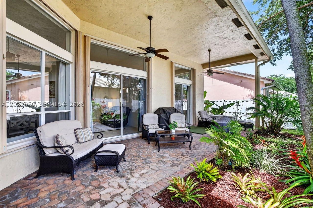 Real estate property located at 13775 20th St, Broward, Pembroke Falls-phase 4a, Pembroke Pines, FL