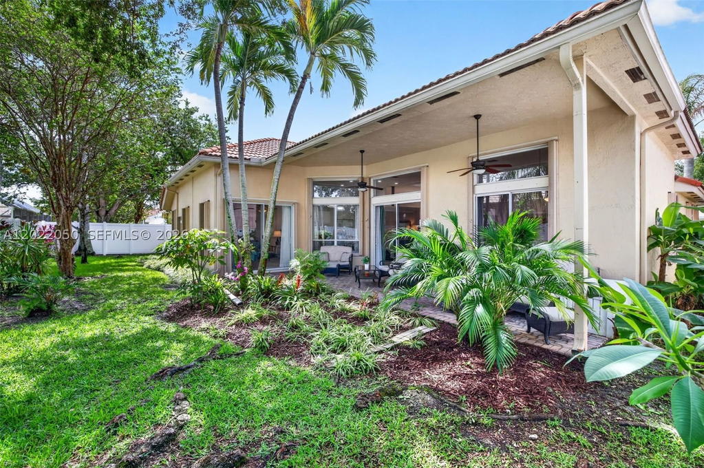 Real estate property located at 13775 20th St, Broward, Pembroke Falls-phase 4a, Pembroke Pines, FL