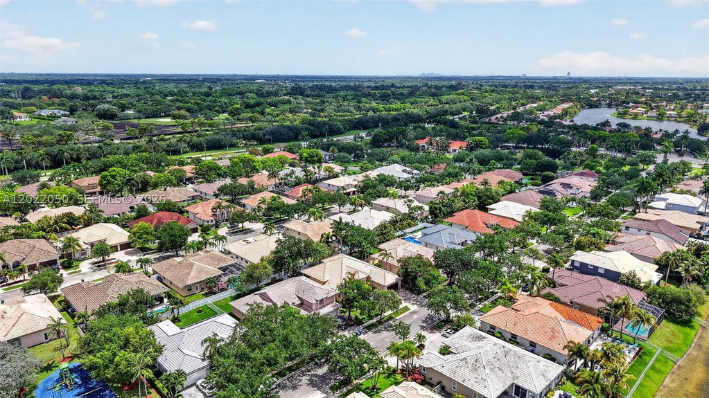 Real estate property located at 13775 20th St, Broward, Pembroke Falls-phase 4a, Pembroke Pines, FL