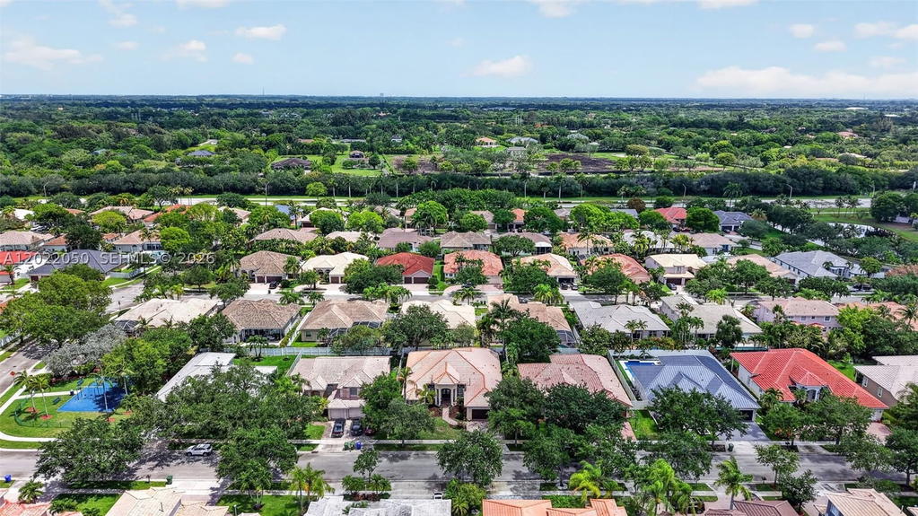Real estate property located at 13775 20th St, Broward, Pembroke Falls-phase 4a, Pembroke Pines, FL