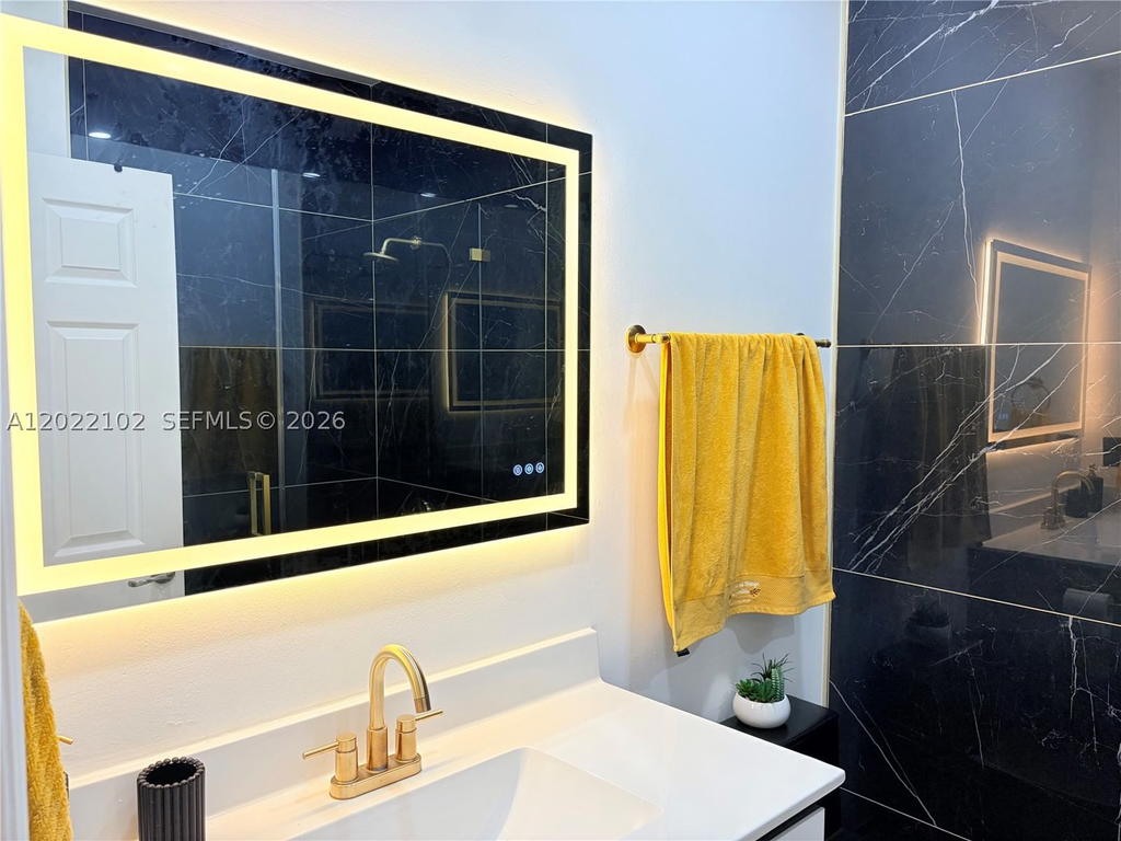 Real estate property located at 3409 92nd Pl, Miami-dade, Bonterra, Hialeah, FL