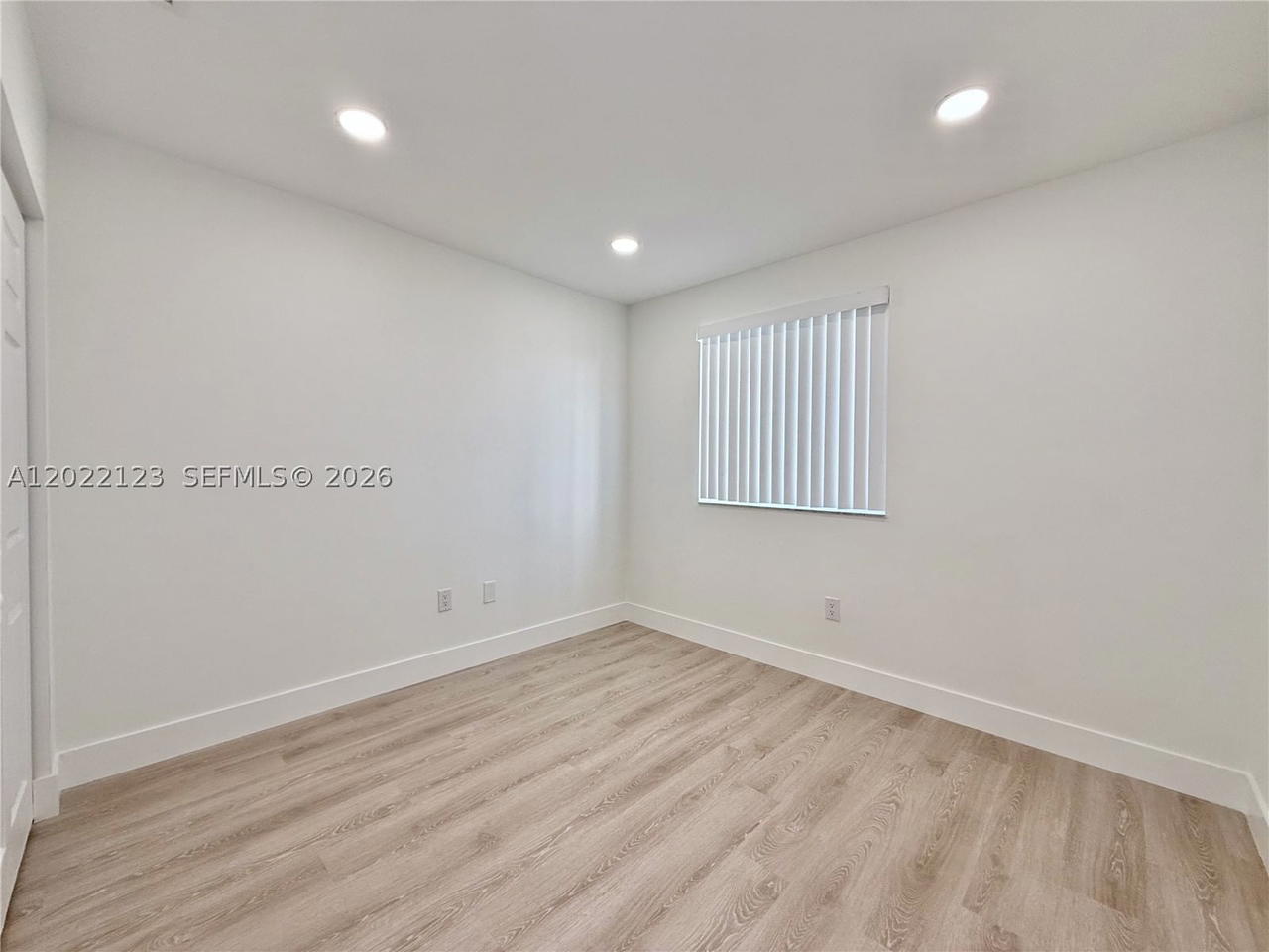 Real estate property located at 5230 109th Ave #7, Miami-dade, Veranda At Doral Condo No, Doral, FL