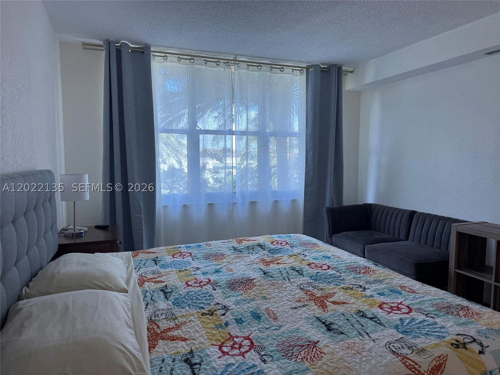 Real estate property located at 2501 Ocean Dr #328, Broward, Wave Condo, Hollywood, FL