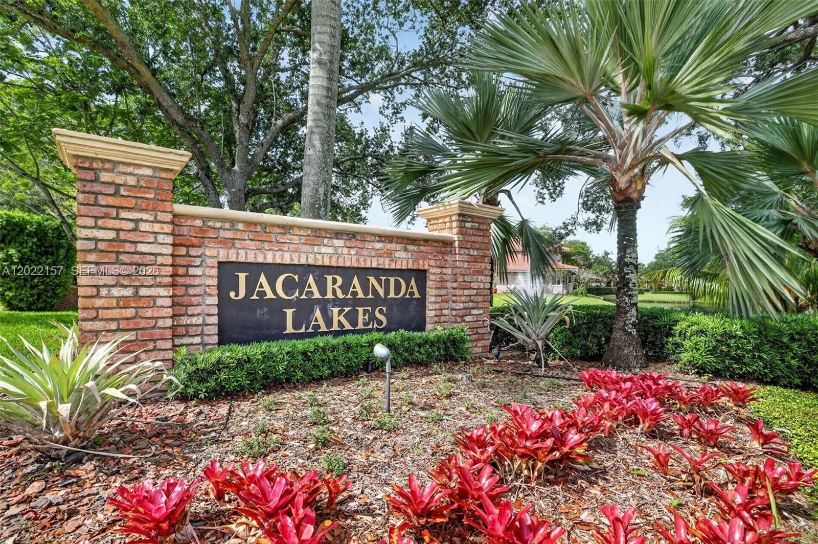 Real estate property located at 1660 94th Ave, Broward, Jacaranda Lakes Sec 2, Plantation, FL