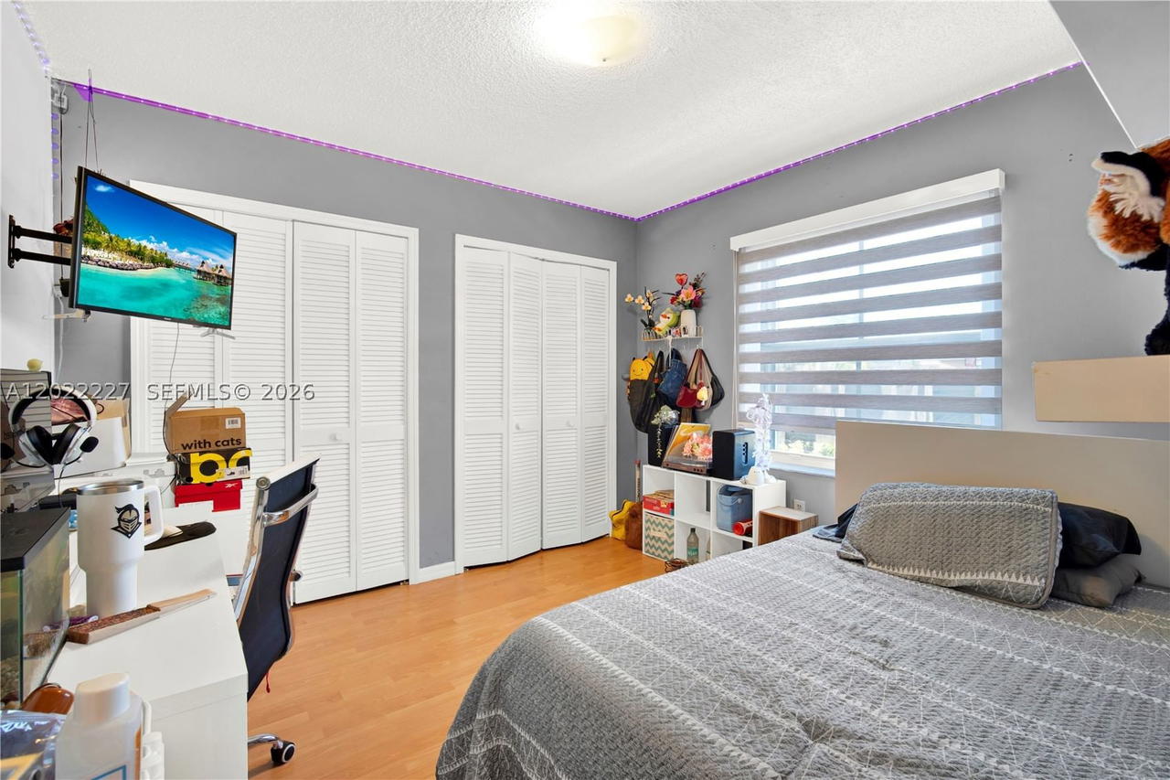 Real estate property located at 8357 162nd Ct, Miami-dade, Lago Mar West, Miami, FL