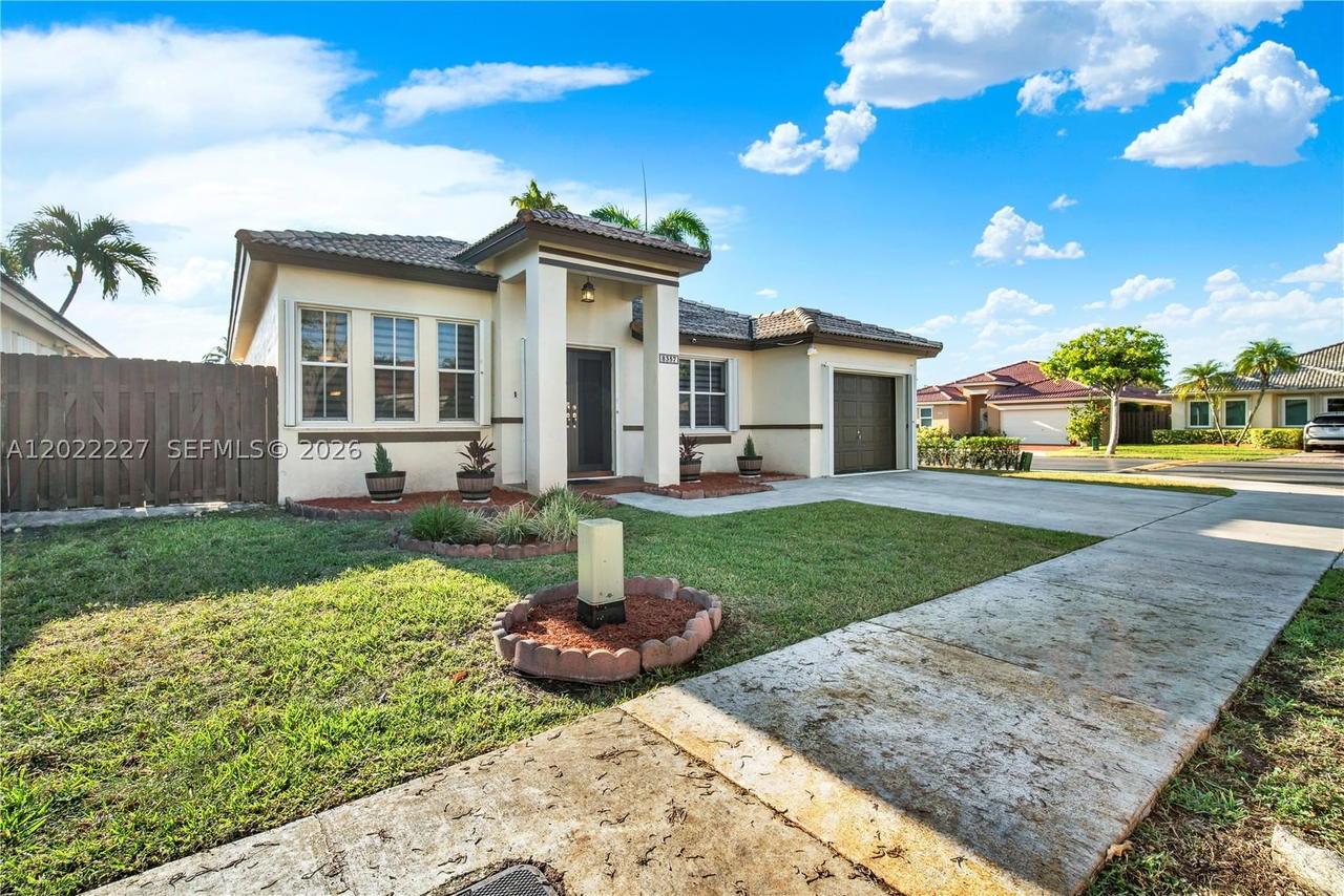 Real estate property located at 8357 162nd Ct, Miami-dade, Lago Mar West, Miami, FL