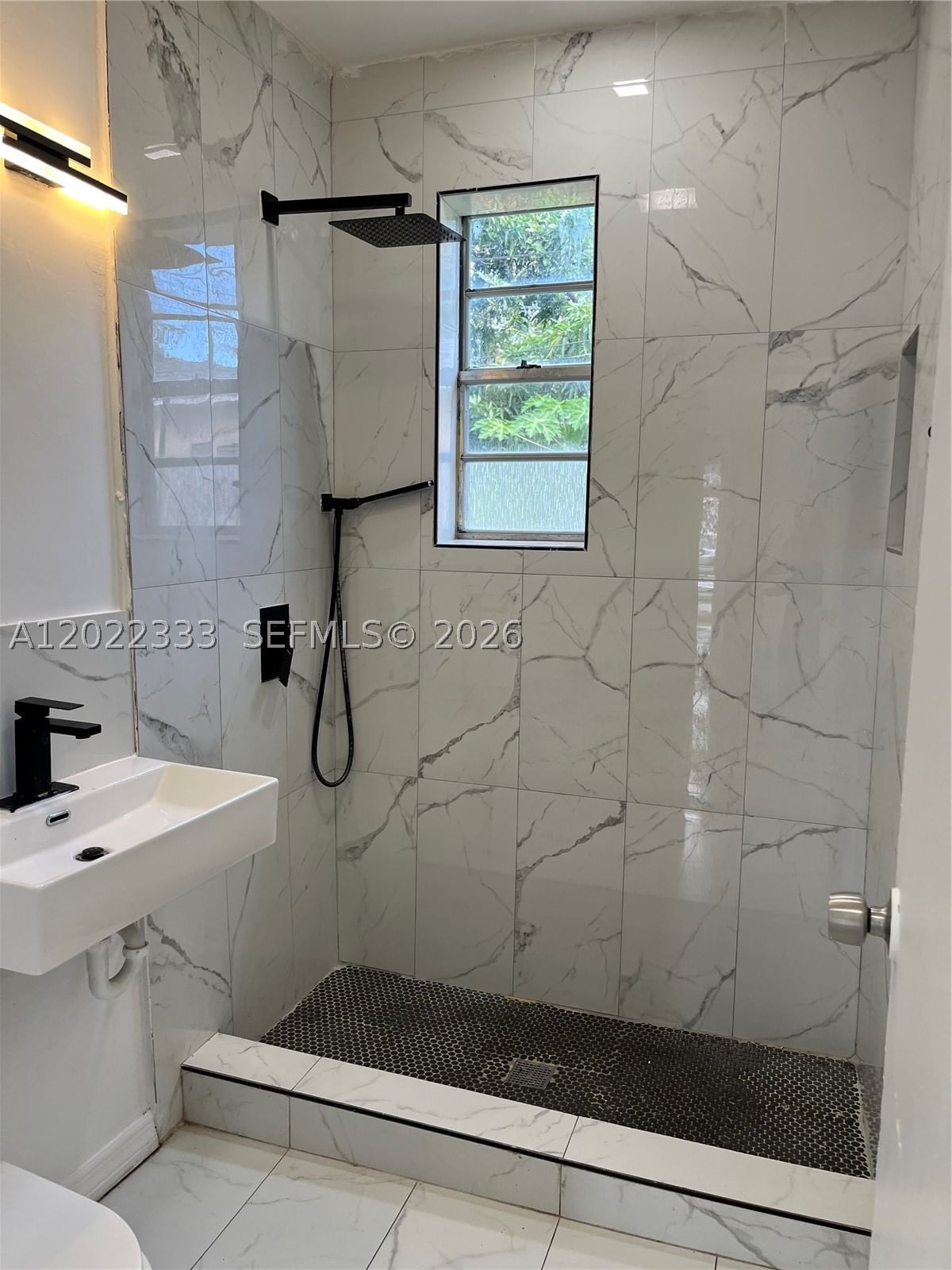 Real estate property located at 14155 14th Ave, Miami-dade, Biscayne Highlands, North Miami, FL
