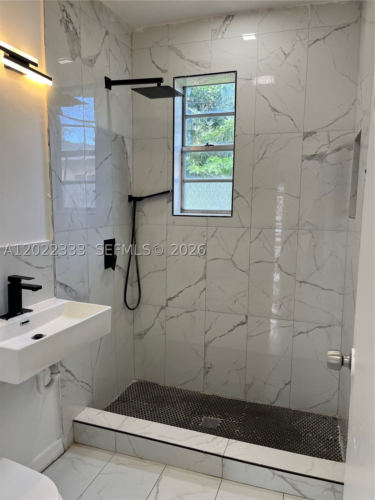Real estate property located at 14155 14th Ave, Miami-dade, Biscayne Highlands, North Miami, FL