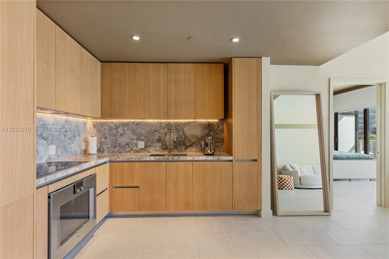 Real estate property located at 500 Alton Rd #802, Miami-dade, Park Residences Condo, Miami Beach, FL