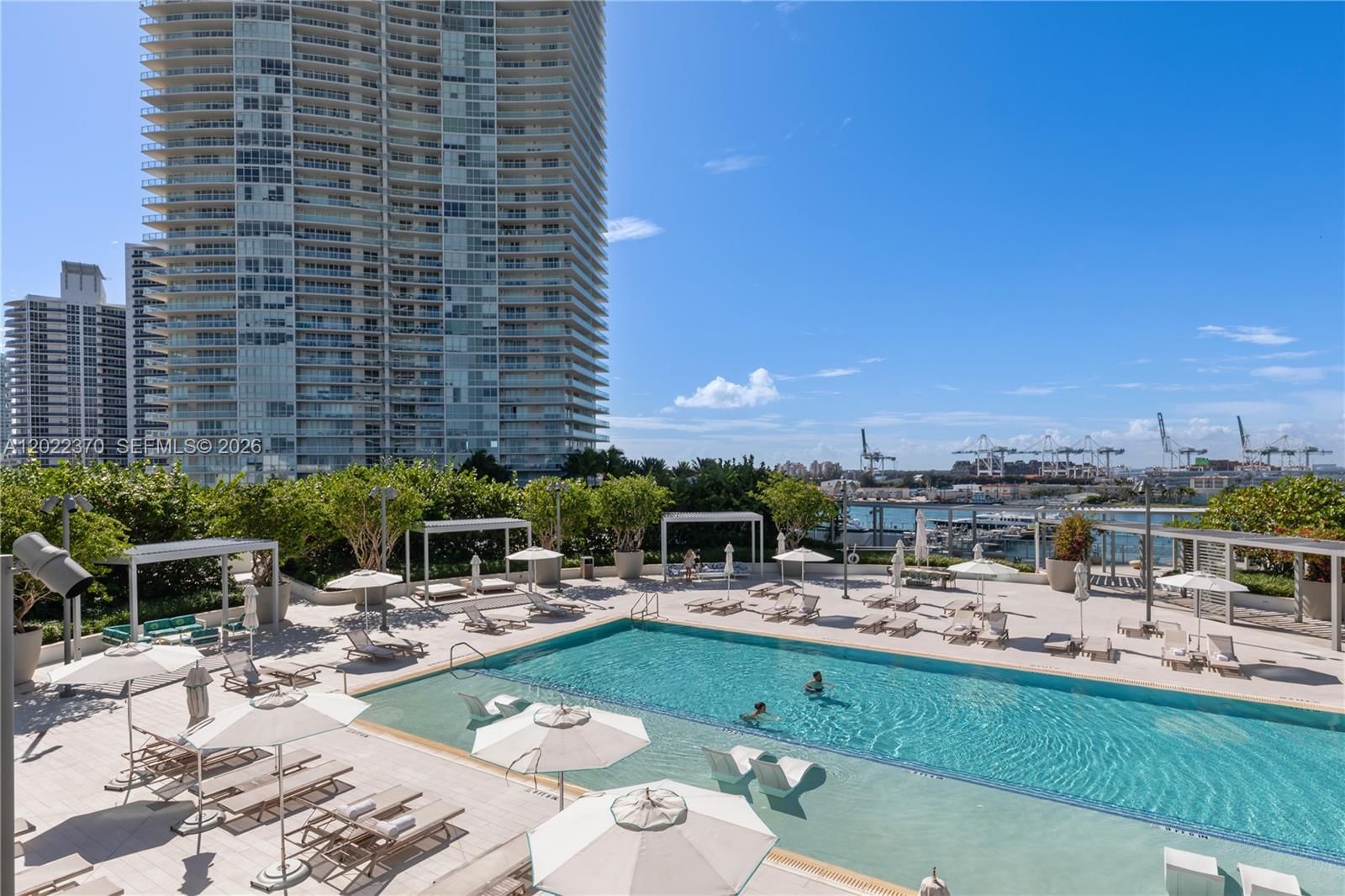 Real estate property located at 500 Alton Rd #802, Miami-dade, Park Residences Condo, Miami Beach, FL