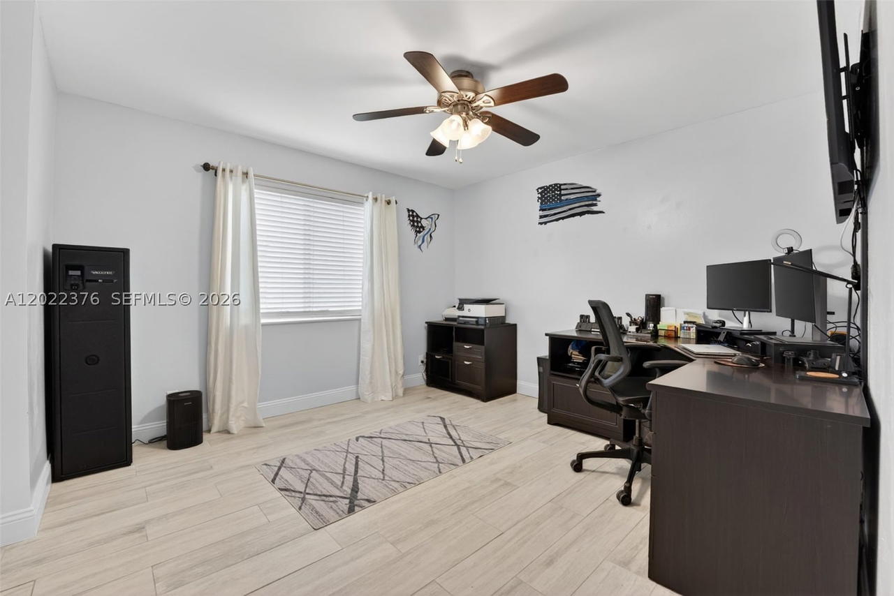 Real estate property located at 1235 46th Ter, Broward, Olympia & York Residentia, Deerfield Beach, FL