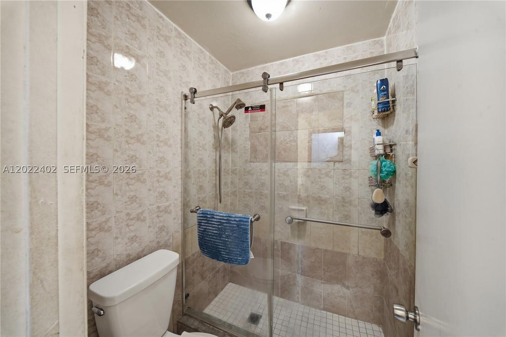 Real estate property located at 1081 198th St, Miami-dade, Norwood 4th Addn, Miami Gardens, FL