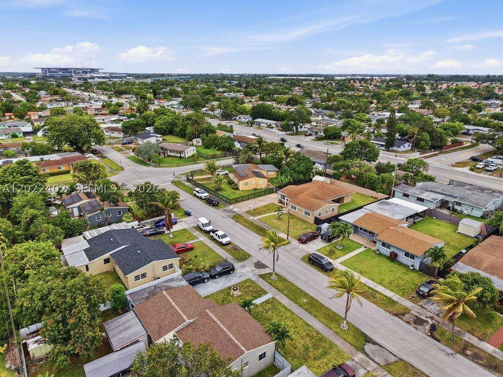 Real estate property located at 1081 198th St, Miami-dade, Norwood 4th Addn, Miami Gardens, FL