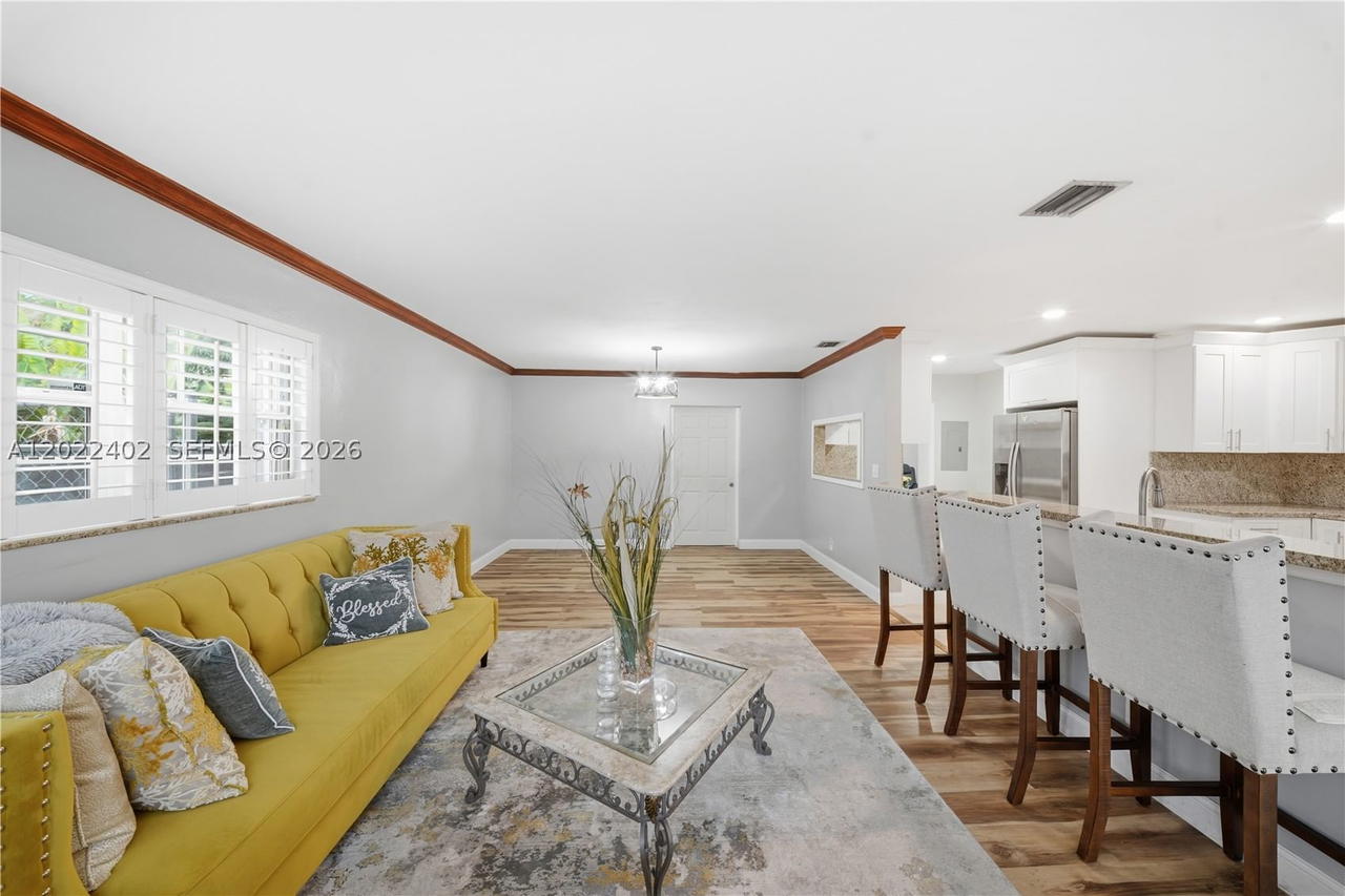 Real estate property located at 1081 198th St, Miami-dade, Norwood 4th Addn, Miami Gardens, FL
