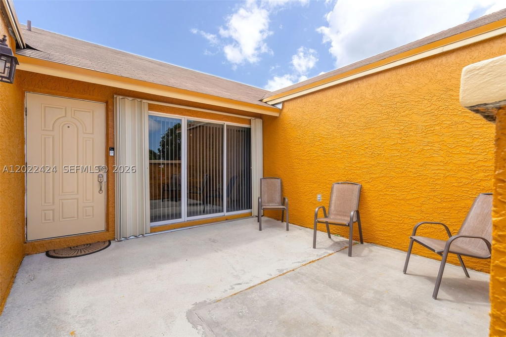 Real estate property located at 20370 32nd Ave, Miami-dade, Leslie Patio Homes Sec 4, Miami Gardens, FL