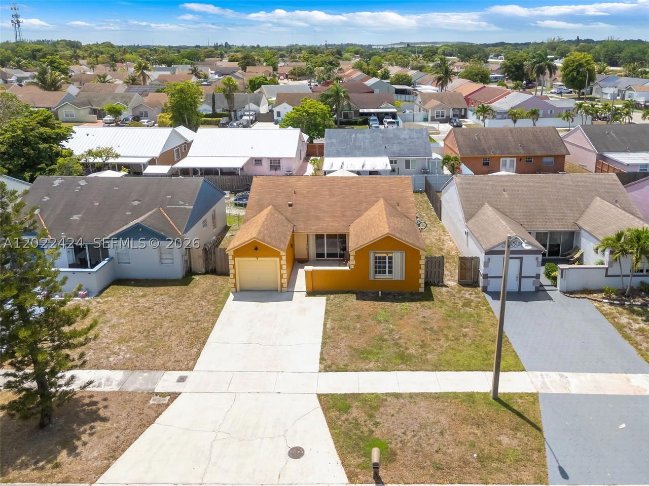 Real estate property located at 20370 32nd Ave, Miami-dade, Leslie Patio Homes Sec 4, Miami Gardens, FL