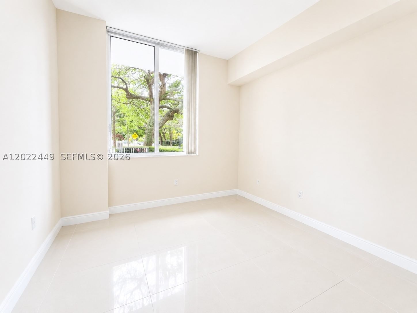Real estate property located at 1871 S River Dr A04, Miami-dade, Terrazas Riverpark Villag, Miami, FL