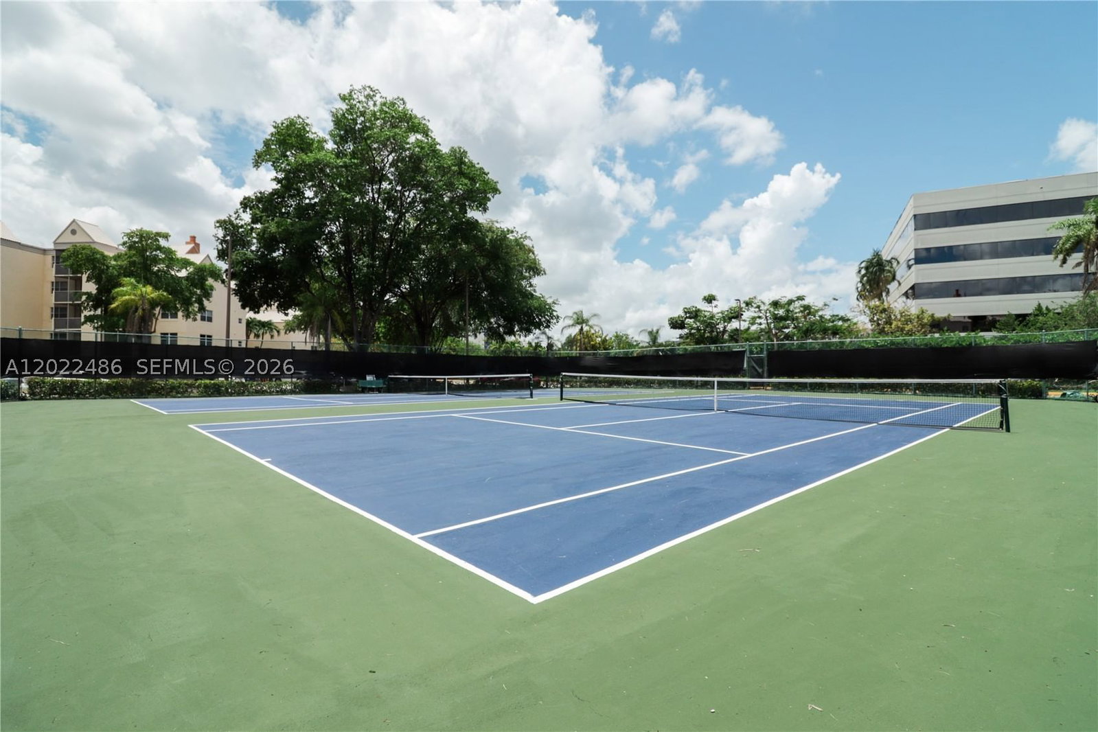 Real estate property located at 8245 Lake Dr #308, Miami-dade, Las Vistas At Doral Condo, Doral, FL