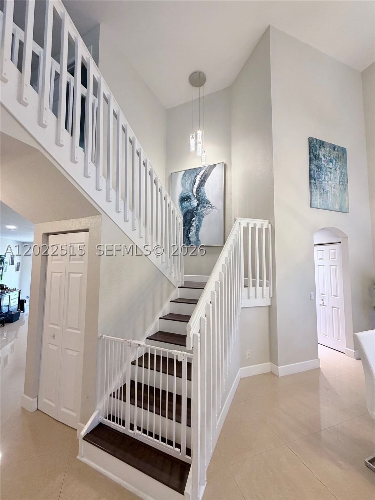 Real estate property located at 4020 Sapphire Cv, Broward, Amber-ruby Cove Plat, Weston, FL