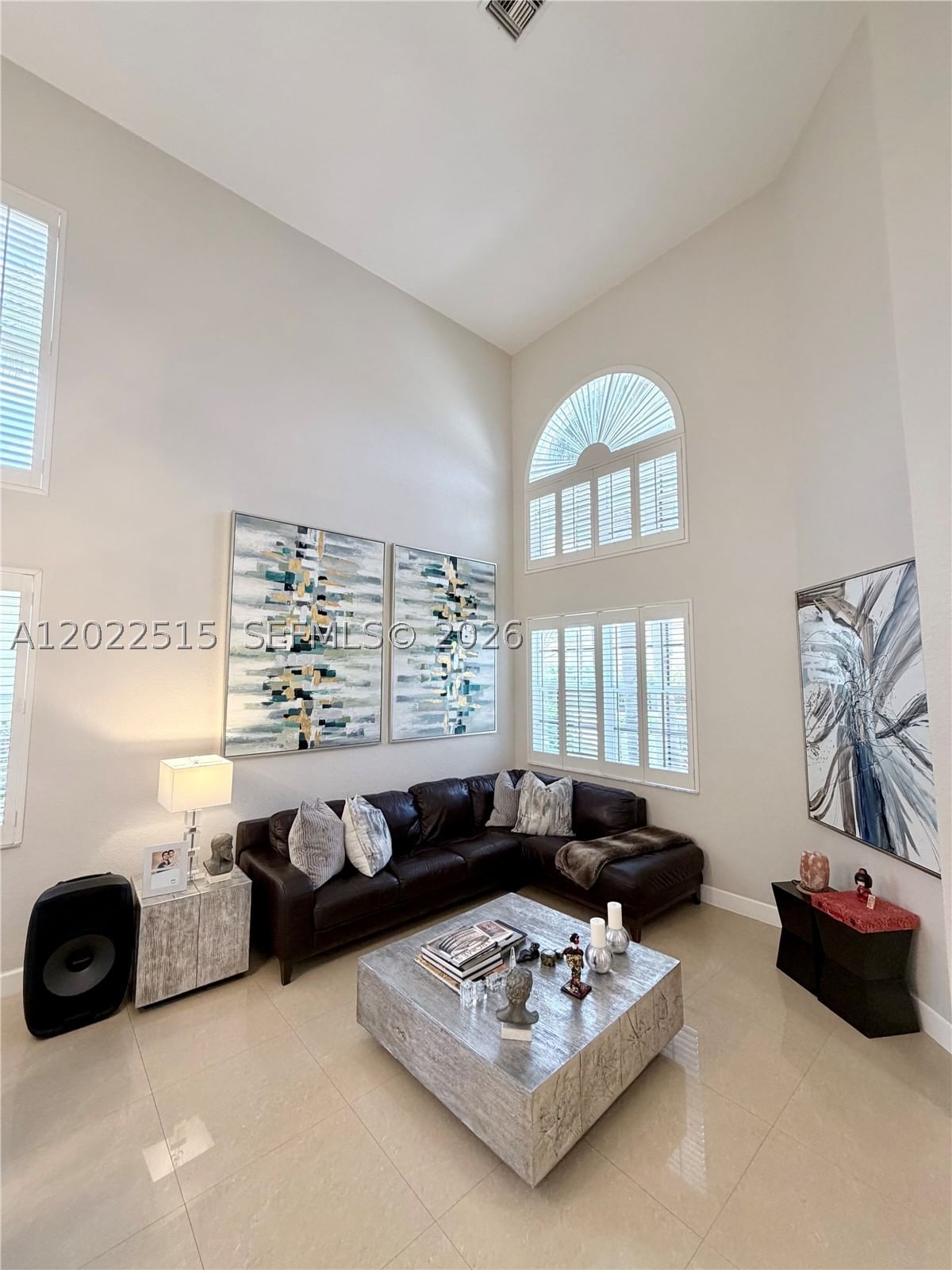 Real estate property located at 4020 Sapphire Cv, Broward, Amber-ruby Cove Plat, Weston, FL