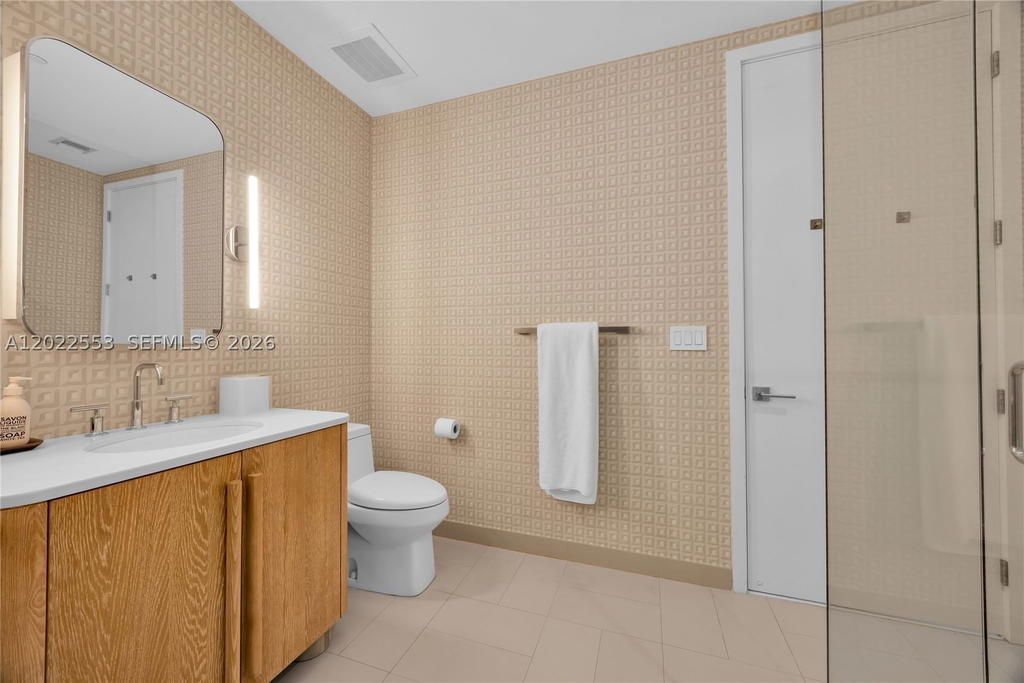 Real estate property located at 2831 Bayshore Dr #705, Miami-dade, Club Residences At Park Gr, Miami, FL
